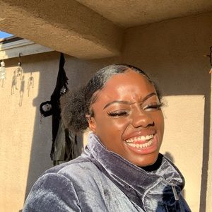 Meet your Posher, Shakearai